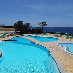 https://apartamentos-westhaven-bay.adeje-hotels.com